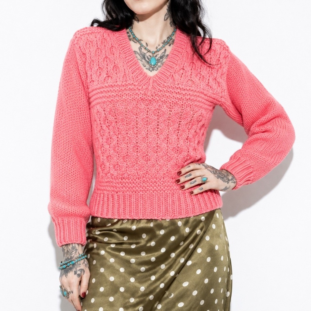 70s Vintage Cable Knit V Neck Sweater Women S Bright Pink Cropped Acrylic Pastel